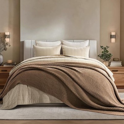 EVERGRACEHOME Chunky Chenille Knit Throw Blanket 90x90 Oversized Soft Cozy NEW