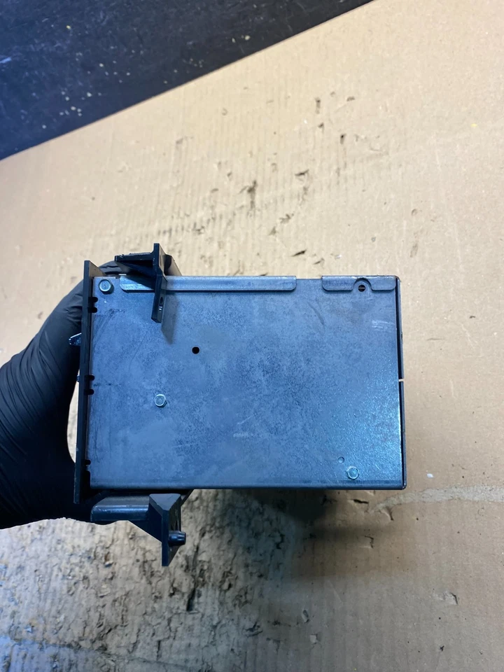 1993 - 1996 年凯迪拉克 Fleetwood 磁带收音机调幅/调频播放器 u1687 DG — 第 4/4 张图片