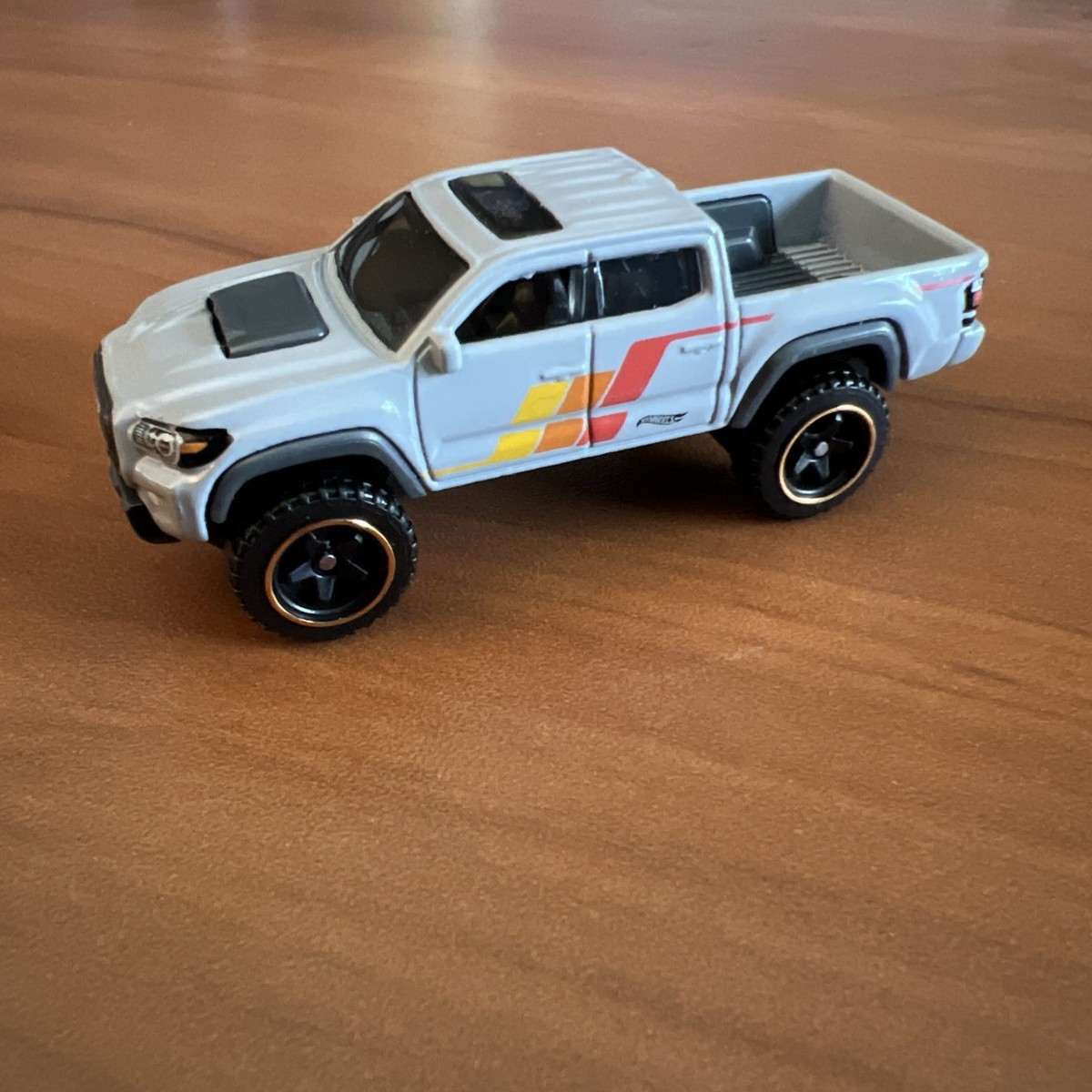 Hot Wheels Red Edition 2020 – Scegli Il Modello, Spedizione Combinata