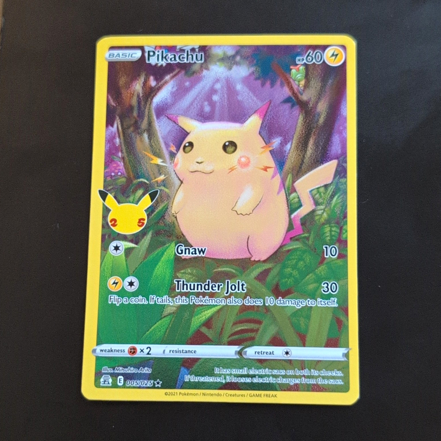 Pikachu 005/025 Celebrations Holo Holo Rare English 2021 Pokémon TCG 6+