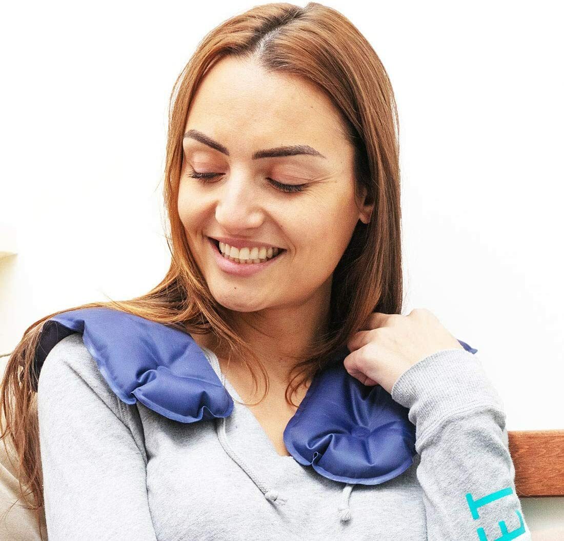 Coussin cervicales 2 en 1 idéal pour détendre la nuque après le bureau