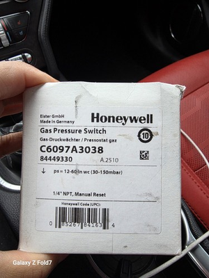 #ad #ad Honeywell Pressure Switch C6097A3038 New In Box $175.00
