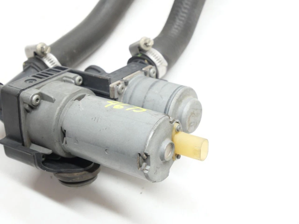 Conjunto de bomba de agua auxiliar BMW M3 325i 330i 2001-2006 con líneas OEM Foto 4 de 4