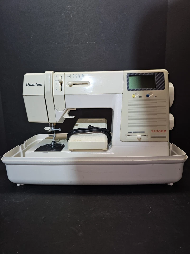 Singer Quantum 9240 Computerize Sewing Machine W/Portable Plastic Carrying Case - Image 2 of 4