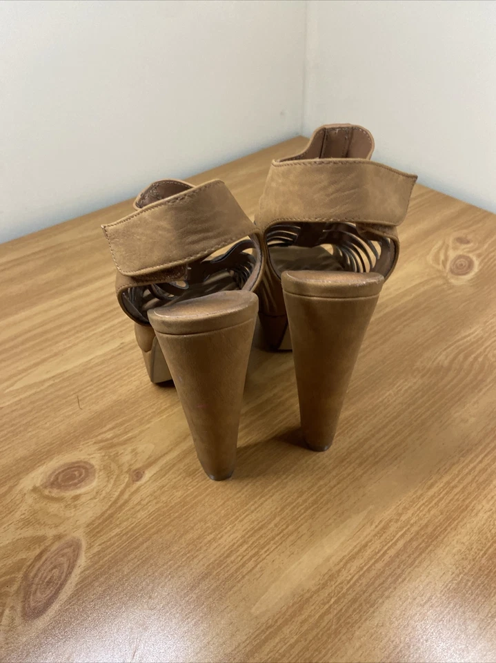 Tacón grueso Delicious Ibiza tostado punta abierta para mujer talla 8,5 Foto 3 de 4