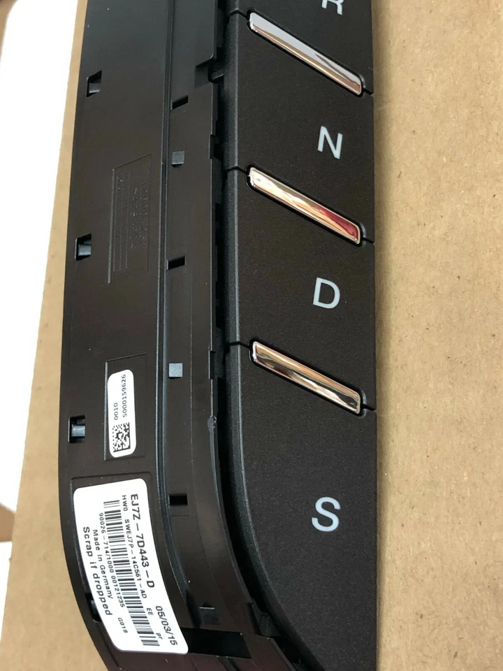 MOTORCRAFT TM-281 VÁLVULA MODULADORA TRANSMISIÓN AUTOMÁTICA PARA LINCOLN MKC 2015-16 Foto 3 de 4