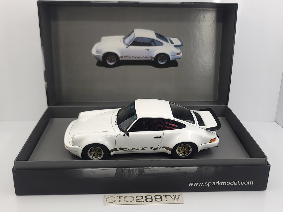 ク*ロ様 SOIDOPorsche Carrera 1/18 ホワイトミニカー Spark 1:18 scale Porsche 911 Carrera RS 3.0 1974 - White (18s023