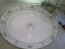 Wedgwood Agincourt 142 Ovaal Serving Plate