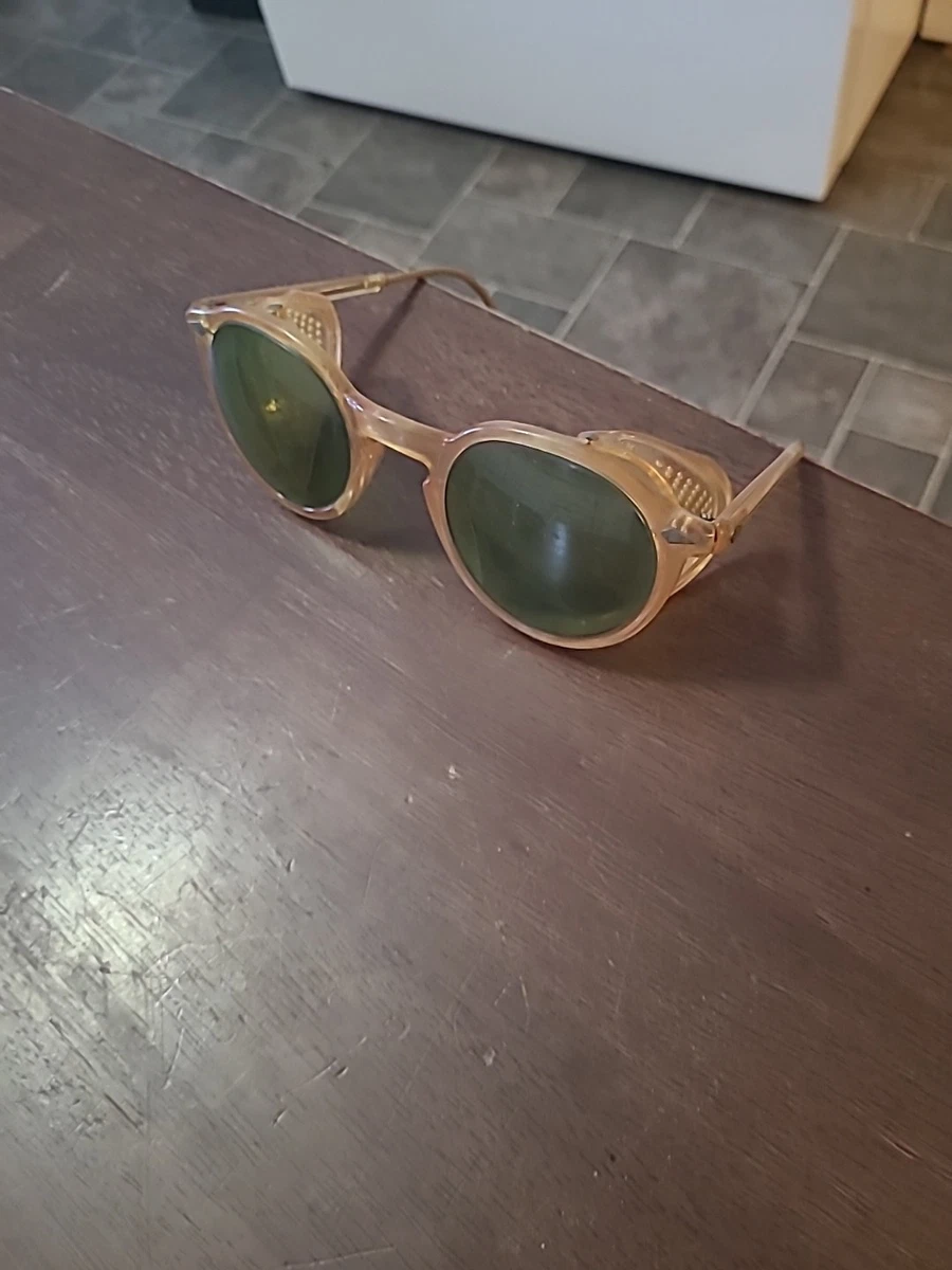 Wilson Green Vintage Eyeglasses for sale | eBay display picture 1