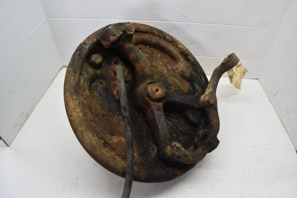 Cadillac 1958 limusina serie 75 Fleetwood freno delantero derecho husillo 58 Foto 2 de 4