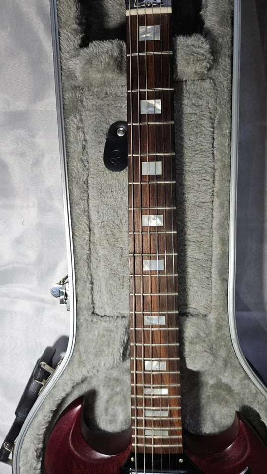 2016 Gibson SG Special 70's Tribute Satin Cherry With Hardshell Case - Image 3 of 4