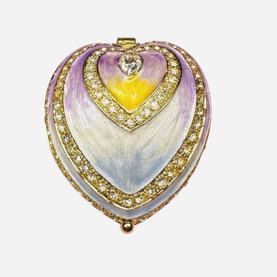 KD Heart Clam Shell Gold Trim Trinket Box Enamel Rhinestones Magnetic 2'' Pearl
