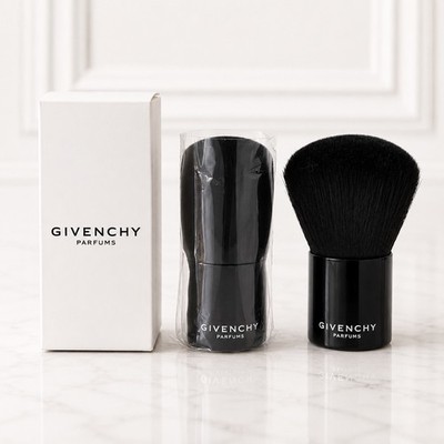 Givenchy Parfums Kabuki Makeup Brush Black Synthetic Powder Blush Bronzer NIB