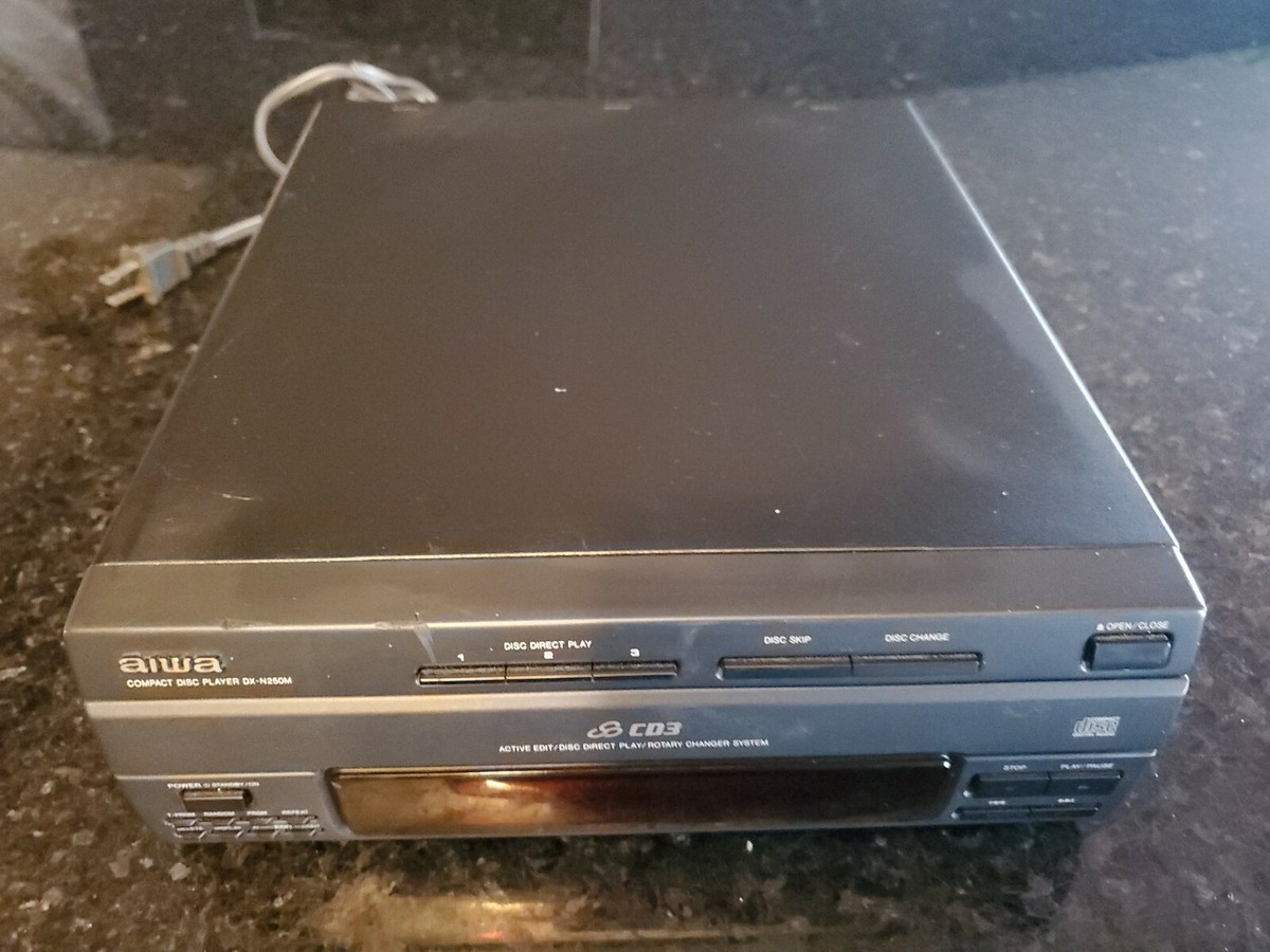 SONY Panasonic aiwa CDプレーヤー等 ジャンク品 3点セット SONY Panasonic aiwa CDプレーヤー等 ジャンク品 3点セット