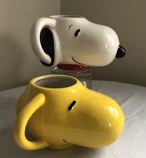 Set of 2 2016 Snoopy & Woodstock Sculpted Ceramic Mugs 16 oz