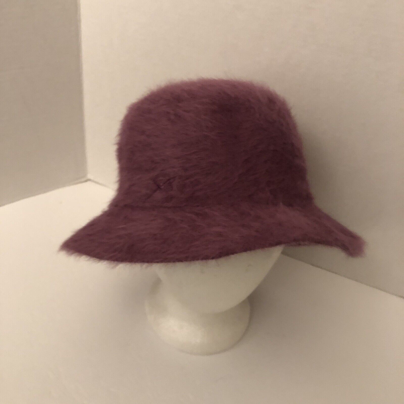 VTG BETMAR NY WHITE PLUM ANGORA RABBIT WOOL FUR BUCKET HAT RETRO FUZZY OS  WOMEN