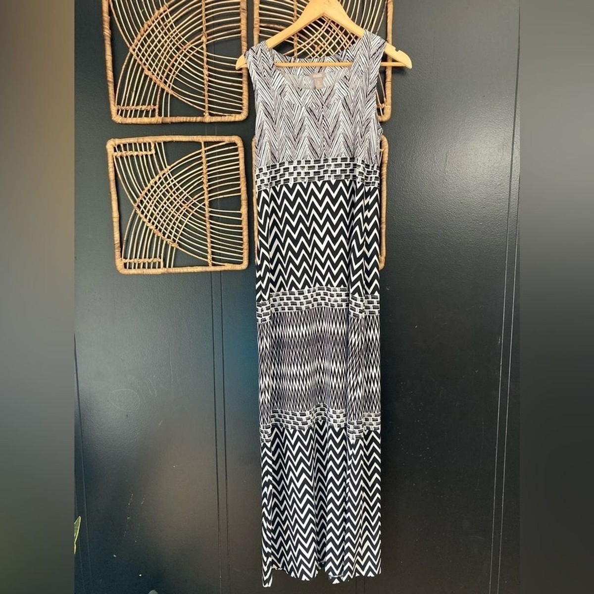 chinese dress ladies Amazon.com: Adoeren Women Elegant Colorblock Maxi Dress Black White  Patchwork Long Dress Spaghetti Strap Backless Evening Party Gown (Black, M)  : Clothing, Shoes & Jewelry main image 0