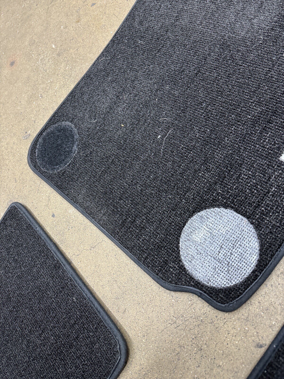 19972003 BMW E39 M5 Floor Mats Carpets 540i 530i 528i 525i 530d 525