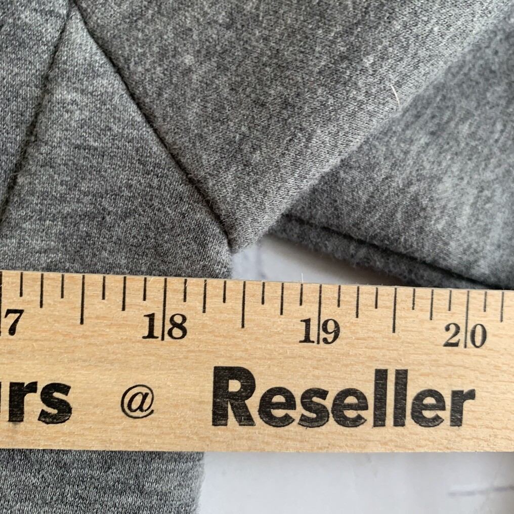 Fabletics Grey Pullover Sweatshirt Size Medium - image 4