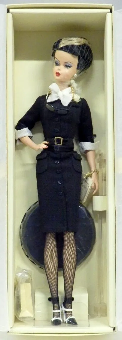 Barbie Fashion Model Collection The Shopgirl Silkstone Gold Label M4971