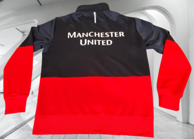 MANCHESTER UNITED FC 2009-2010 LEAGUE CUP CHAMPION LINE-UP JACKET