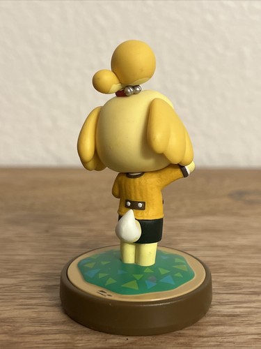 NINTENDO AMIIBO ISABELLE 3” ACTION FIGURE PVC TOY (PRE-OWNED) - Picture 4 of 11