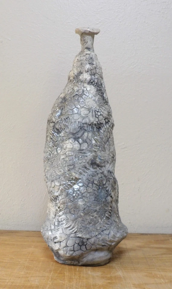 Nino Sukhishvili "Untitled" Lakeside Studio 1992 Studio Pottery - Image 2 of 4