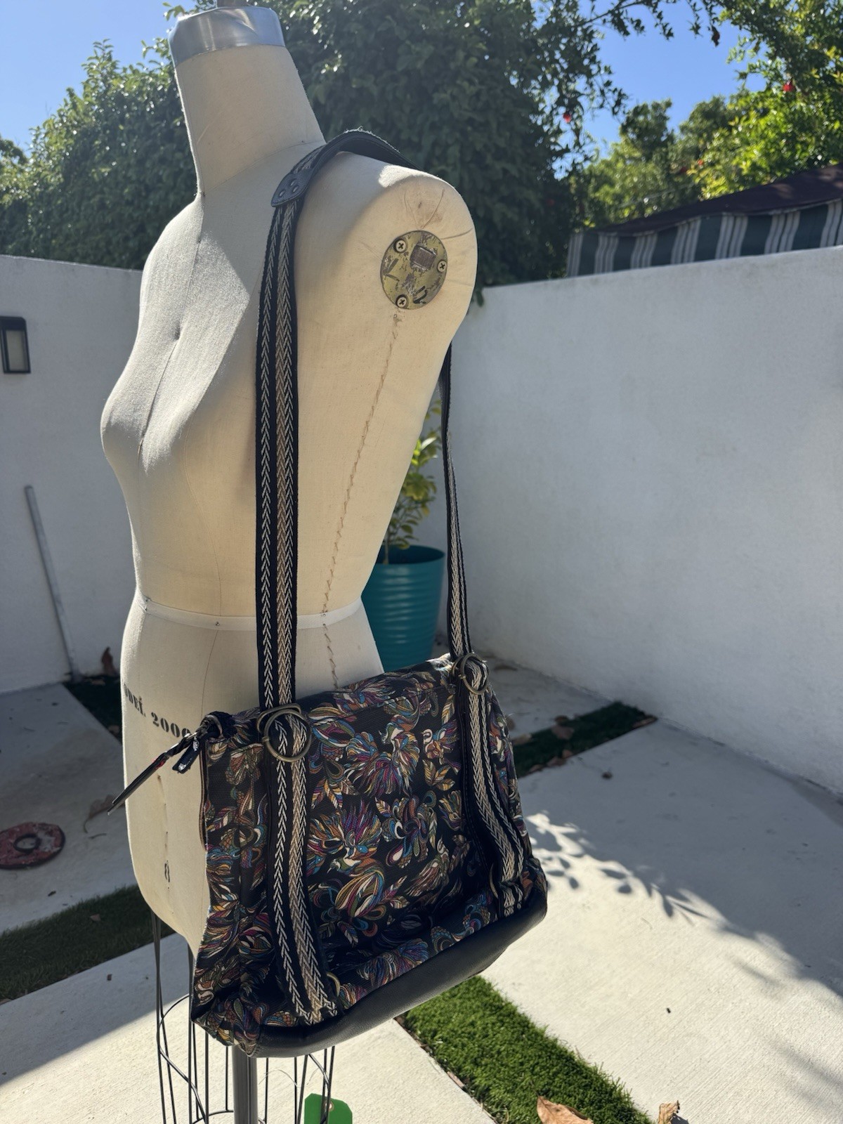 Sakroots Convertible Backpack Large Shoulder Cros… - image 4