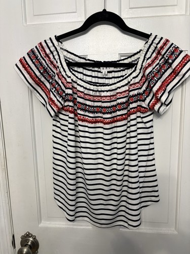 Anthropologie HML Top With Embroidery Size m