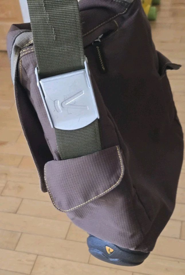 Bolso Mensajero de Transporte KEEN Oswego Bolso para Laptop Marrón para Libros Usado Foto 4 de 4