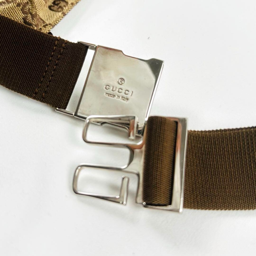 Auth GUCCI Waist Pouch Bum Bag Beige Brown Leather Canvas Auth GUCCI Waist Pouch Bum Bag Beige Brown Leather Canvas