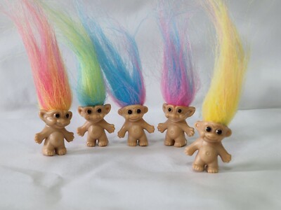 Cute Mini Trolls! TINY Party bag! Lucky dip toys! Fund raising!  Treat! UK