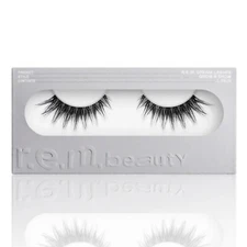 R.E.M Beauty  Dream Lashes  Style: grow n show
