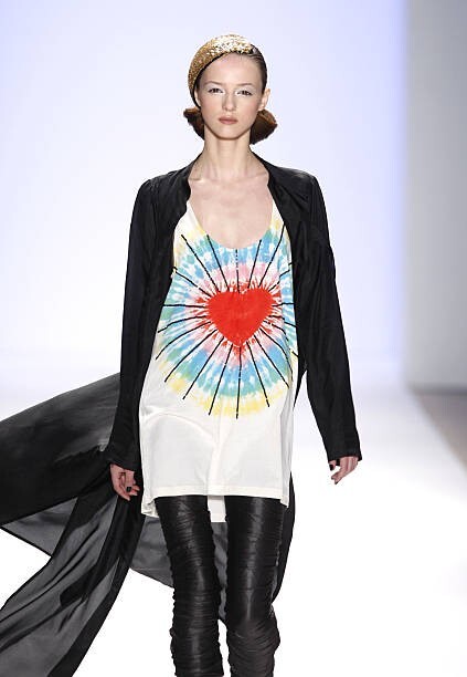 BNWT Rare 2008 SASS & BIDE 'The Mad Ones' Batik Heart Singlet Dress - Size XS - image 8