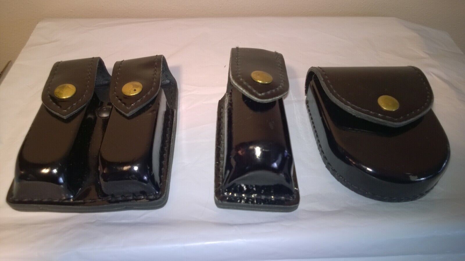 Safariland Black Double Mag, Handcuff, Spray Pouch Hi-Gloss Glock 19 23-image