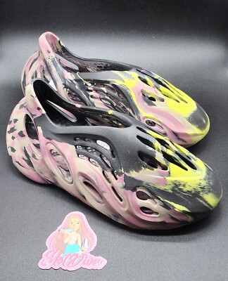 Adidias Yeezy Foam Runner MX Carbon Size 8, 9, 11, 12 *SHIPS FAST 🚚