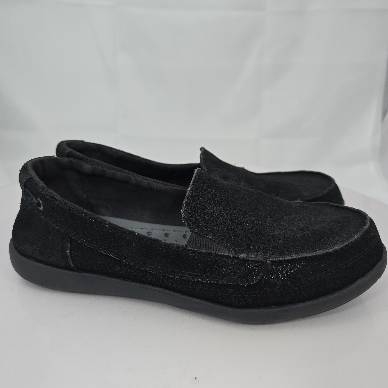 Crocs Walu Shimmer Leather Slip-On Loafers for Women Size 9 in Black-image