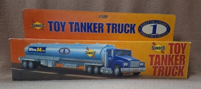 1994 SUNOCO 1st of A Series TOY TANKER TRUCK - With Sound And Lights