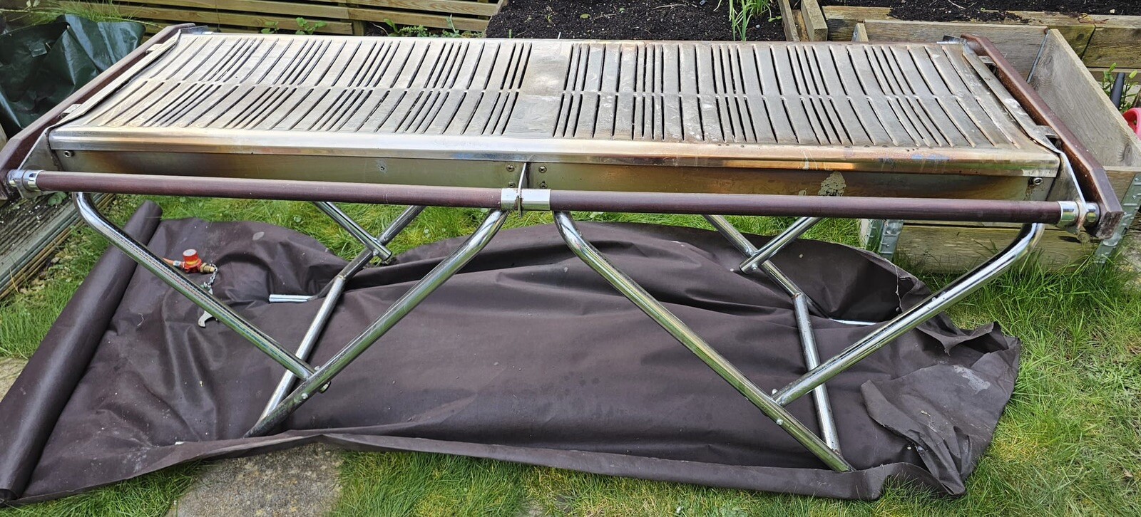 BBQs Cinders TG160 Slimfold Caterer Propane eBay