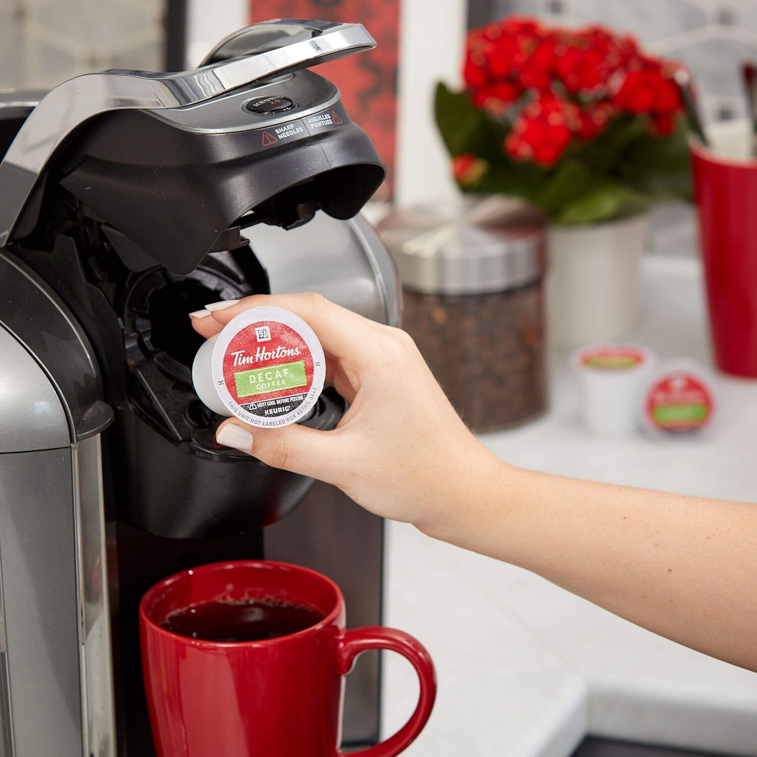 Tim Hortons Original Blend, Medium Roast Coffee, Single-Serve K-Cup Pods Compati