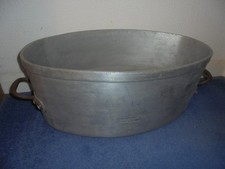 Army field kitchen - 6 Gallon aluminium cookpot. Dixie cookpot. Gateware 1956