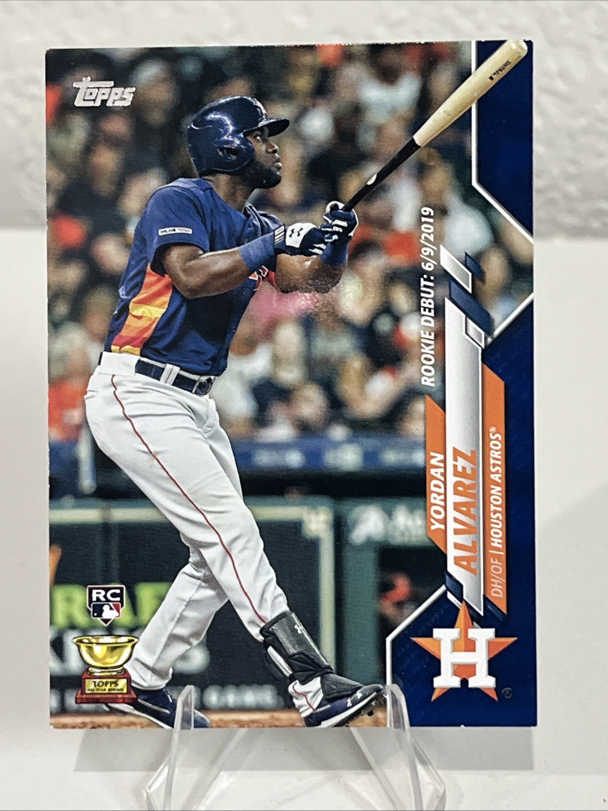 2020 Topps Update Series Rookie Debut Yordan Alvarez #U-300 Royal Blue Astros RC