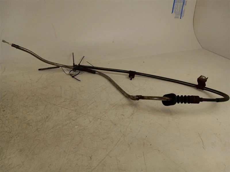 Cable freno estacionamiento izquierdo Nissan Sentra 2010 5591 Foto 2 de 3