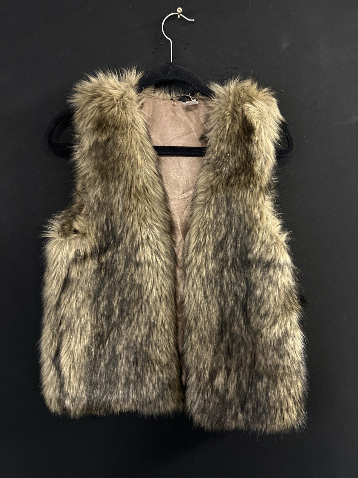 H&M Women's Sleeveless Vest Divided Faux Fur Size 4 Brown Open Front Lined Wolf