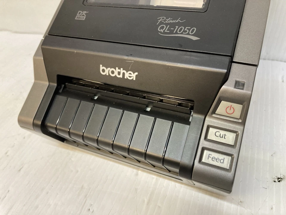 Brother QL-1050 P-touch Direct Thermal Wide Format Label Printer with Labels - Image 4 of 4