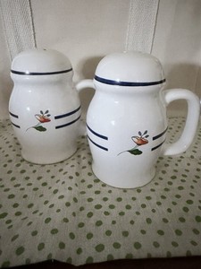 Vintage Mid Century Large Floral Ceramic Salt & Pepper Shakers With Handle