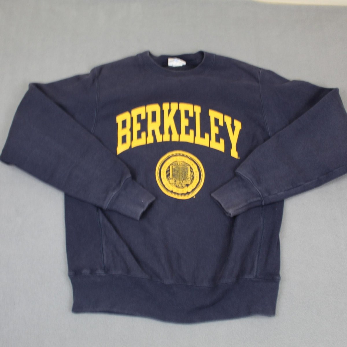 Y2K Champion Reverse Weave Sweatshirt Mens Small UC Berkeley Crewneck  Pullover