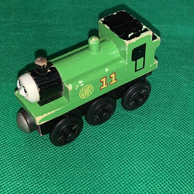 OLIVER (1994) FIRST EDITION! Wooden tunnel, flat roof / Vintage