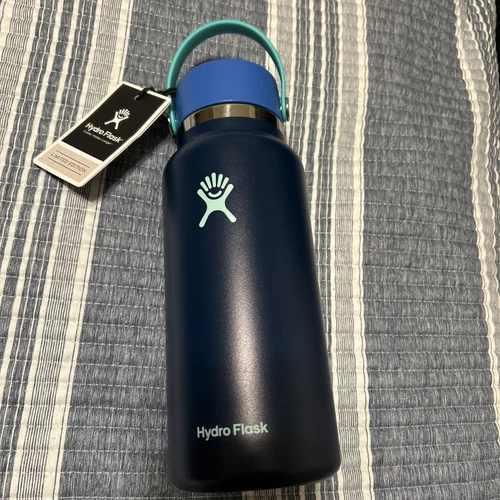 Hydro Flask 32oz Wide Mouth Flex Straw Water Bottle Winter Night: BPA-Free