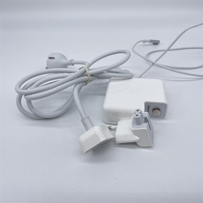 Apple 85W MagSafe Power Adapter (Netzteil für 15'' und 17'' MacBook Pro)